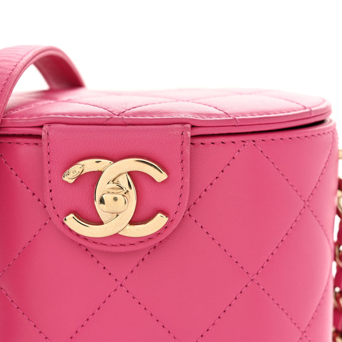 Lambskin Resin Elegant Chain Vanity Case Dark Pink