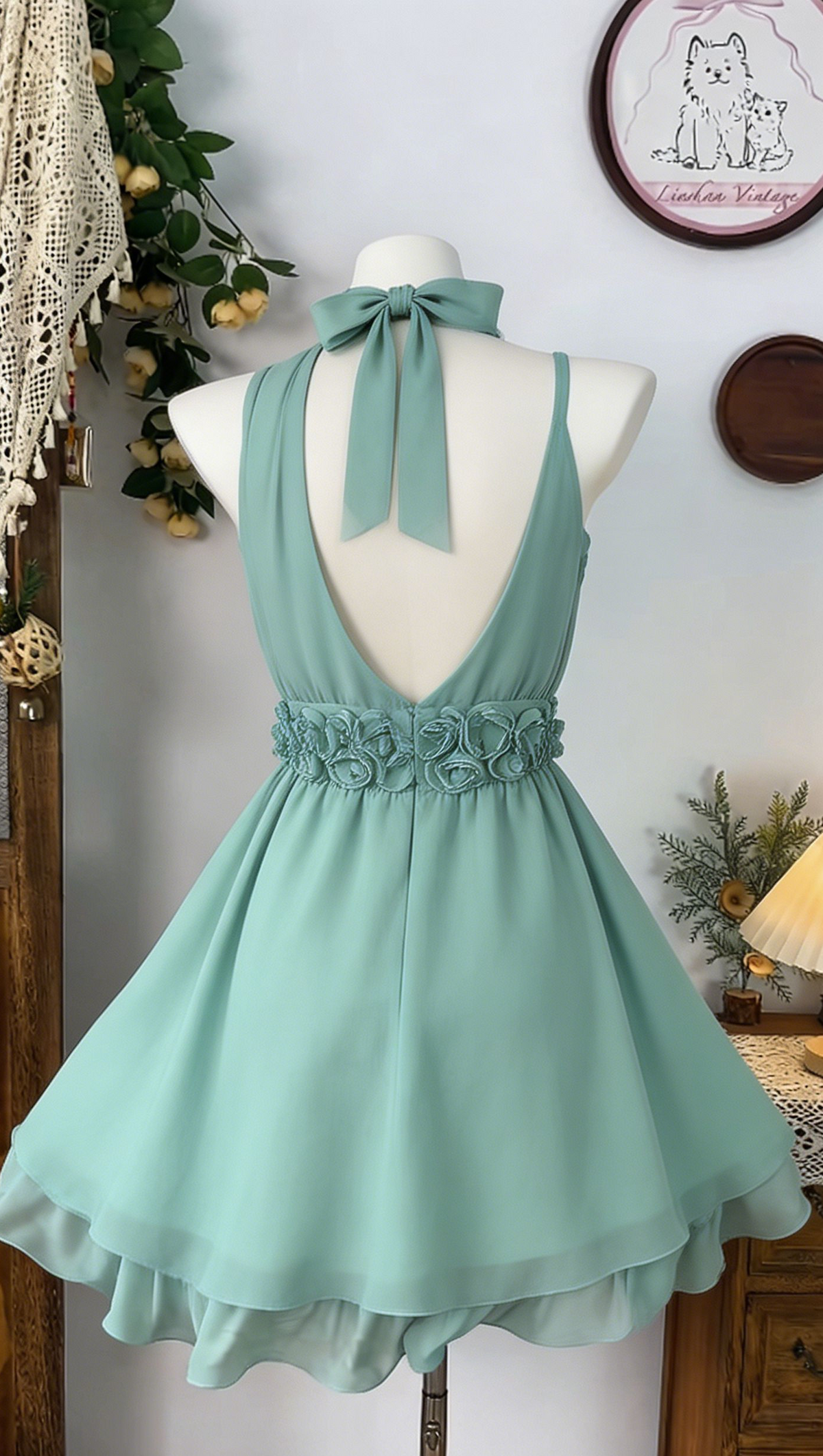 Beauty Homecoming Dress Halter Pleated Flower Back to School Outfits Party Dress D6537