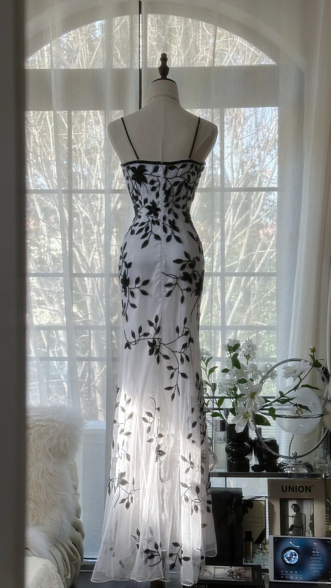 White Spaghetti Straps Mermaid Beaded Vintage Long Evening Party Dresses, D1073