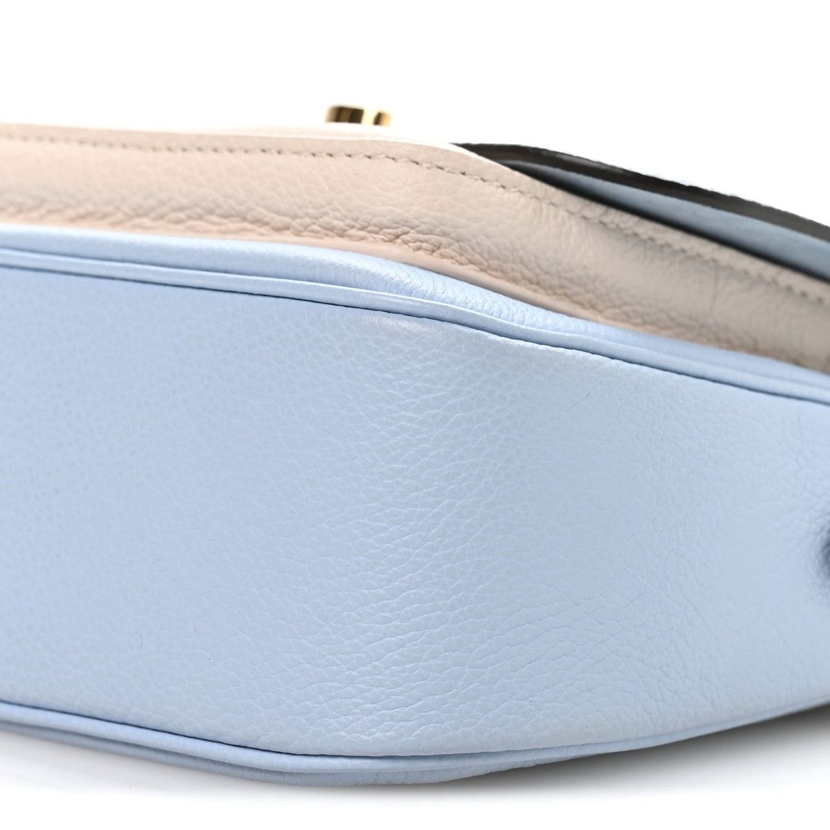 Grained Calfskin Lockme Tender Bleu Nuage