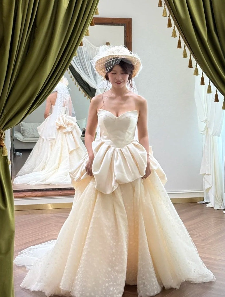 Elegant Wedding Dress Sweetheart Pleated Tulle Wedding Dress D4606