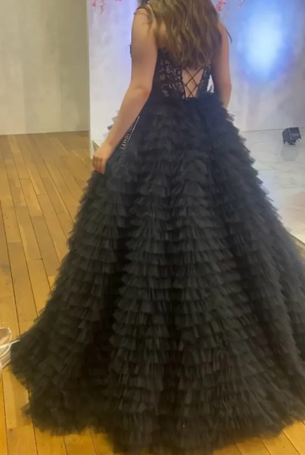 Elegant Prom Dress Black Sweetheart Pleated Tulle Long Gala Gown Evening Dress Party Outfits D5011