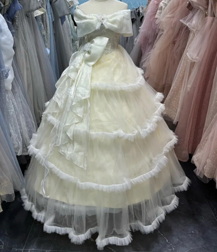 Fashion Ball Gown Off Shoulder Tulle Pleated Quinceanera Dress Evening Dress Gala Prom Gown D5040