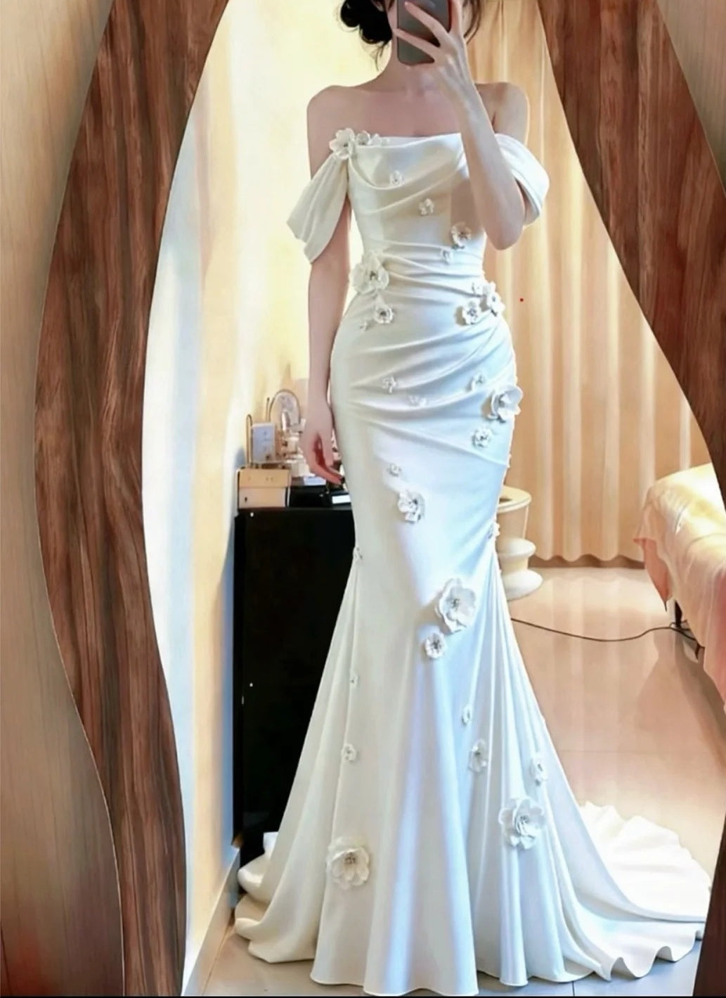 Elegant Wedding Dress Satin Off Shoulder Pleated Floral Mermaid Wedding Dress D5080