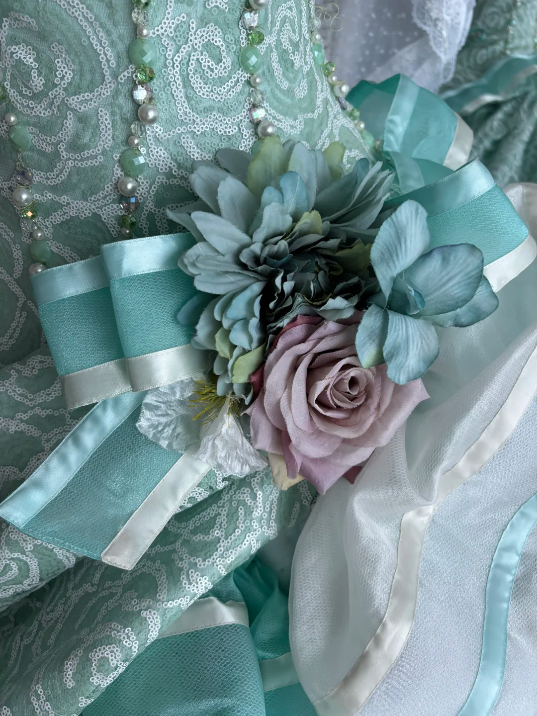Vintage Blue Rose Print Ball Gown Exquisite Beaded Tulle Prom Dress Sweet 16 Dress SH5988
