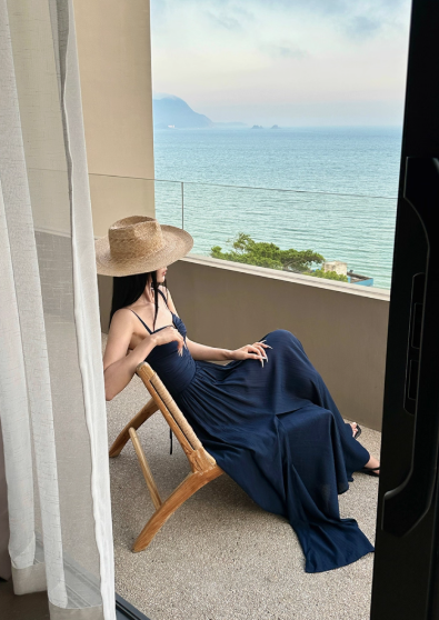 Beach Vacation Spaghetti Straps Backless Lace-up Pleated Long Dress High - Slit Skirt Dress Women Summer Dress D1848