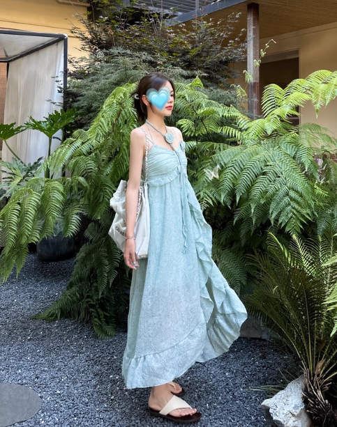 Beach Spaghetti Straps Pleated Ruffle Long Women Dress Vacation Seaside Dress D1923