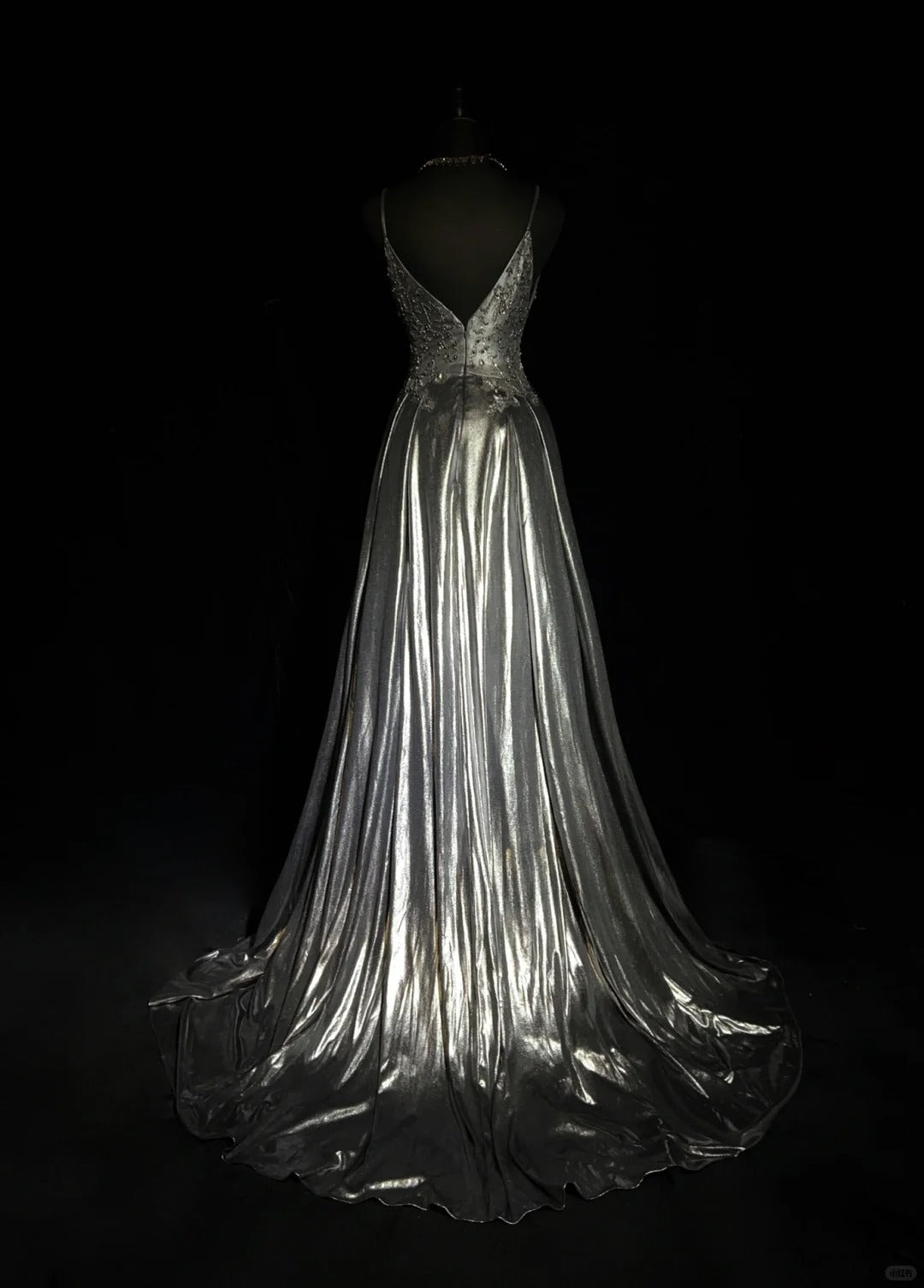 Stunning Prom Dress A Line V-neck Prom Gown Evening Dress Gala Dress Business Dinner Dress D2504