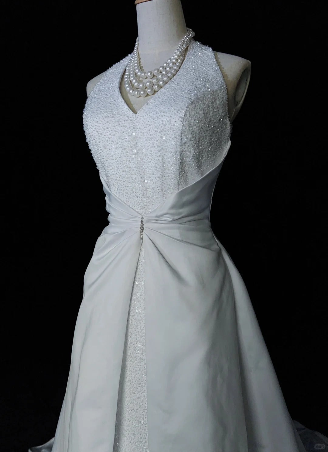 Gorgeous Wedding Dress Halter Beading Prom Gown Evening Dress Gala Dress D2509