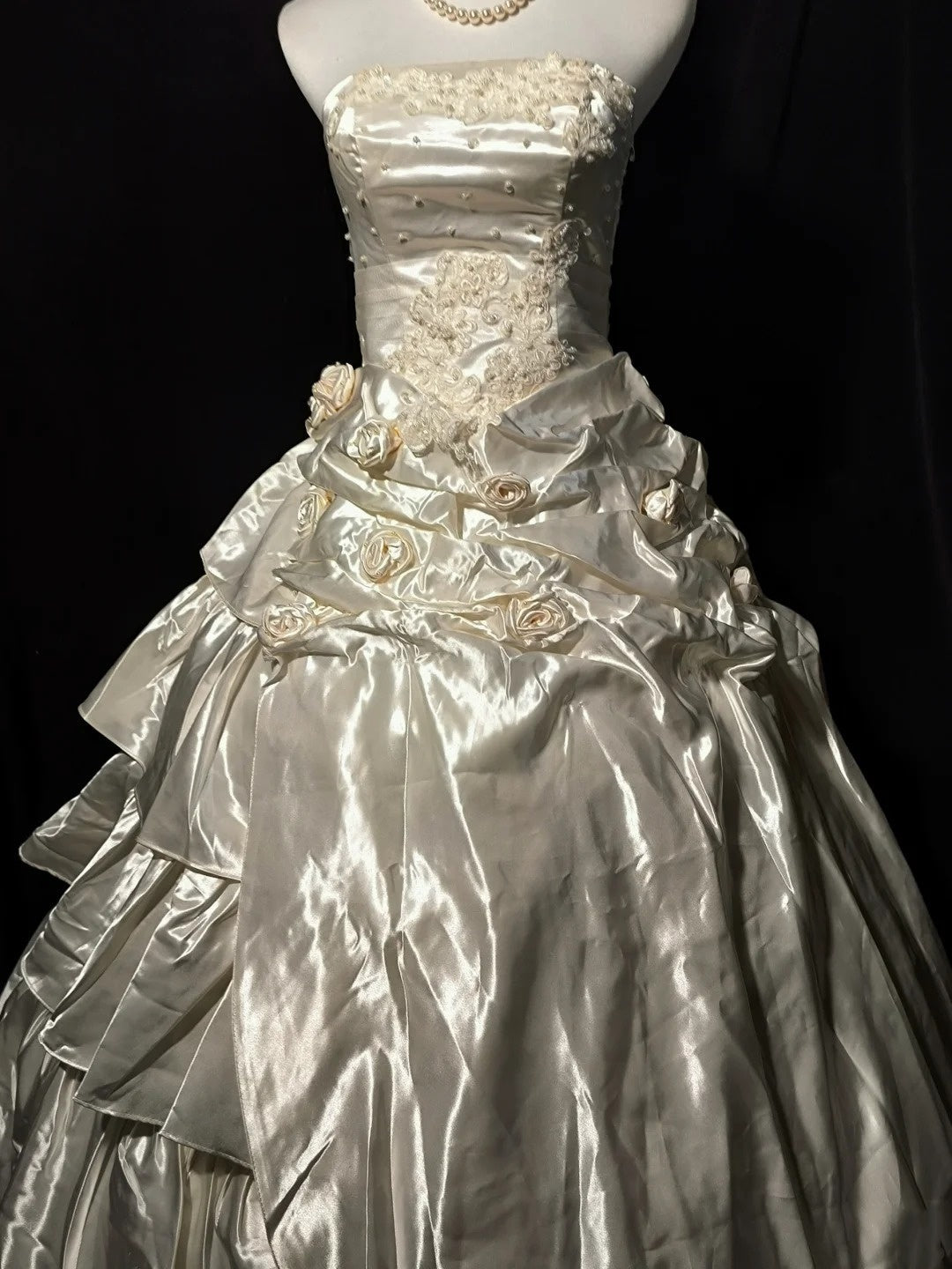 Vintage Wedding Dress Strapless Pleated Tiered Wedding Dress D3557
