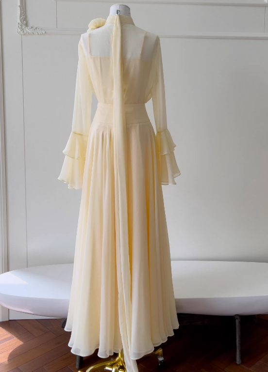 Elegant Prom Dress High Collar Pleated Evening Dress Gala Dress D3571