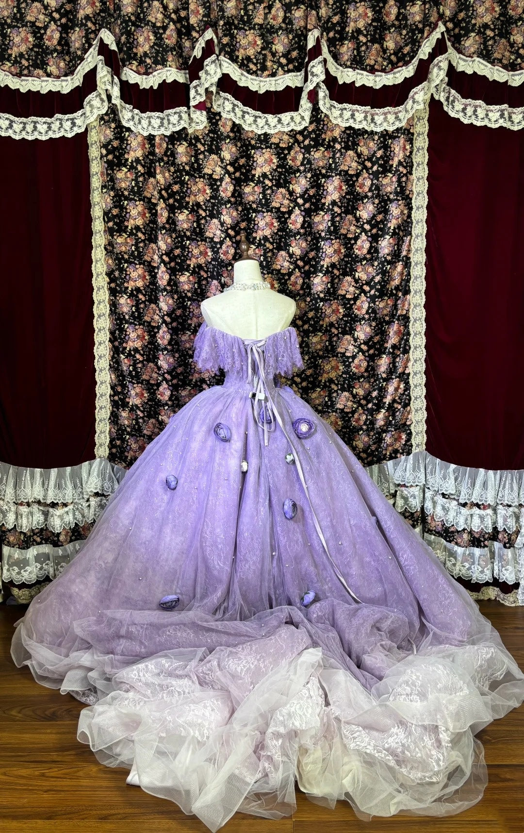 Stunning Prom Dress Sweetheart Pleated Ball Gown Evening Dress Quinceanera Dress D3573