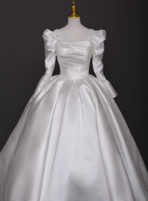 New Arrival Wedding Dress Square Neck Pleated Pearl Wedding Dress D3578