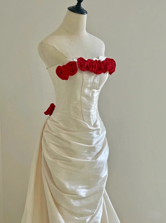 New Arrival Wedding Dress Strapless Pleated Rose Wedding Dress D3599