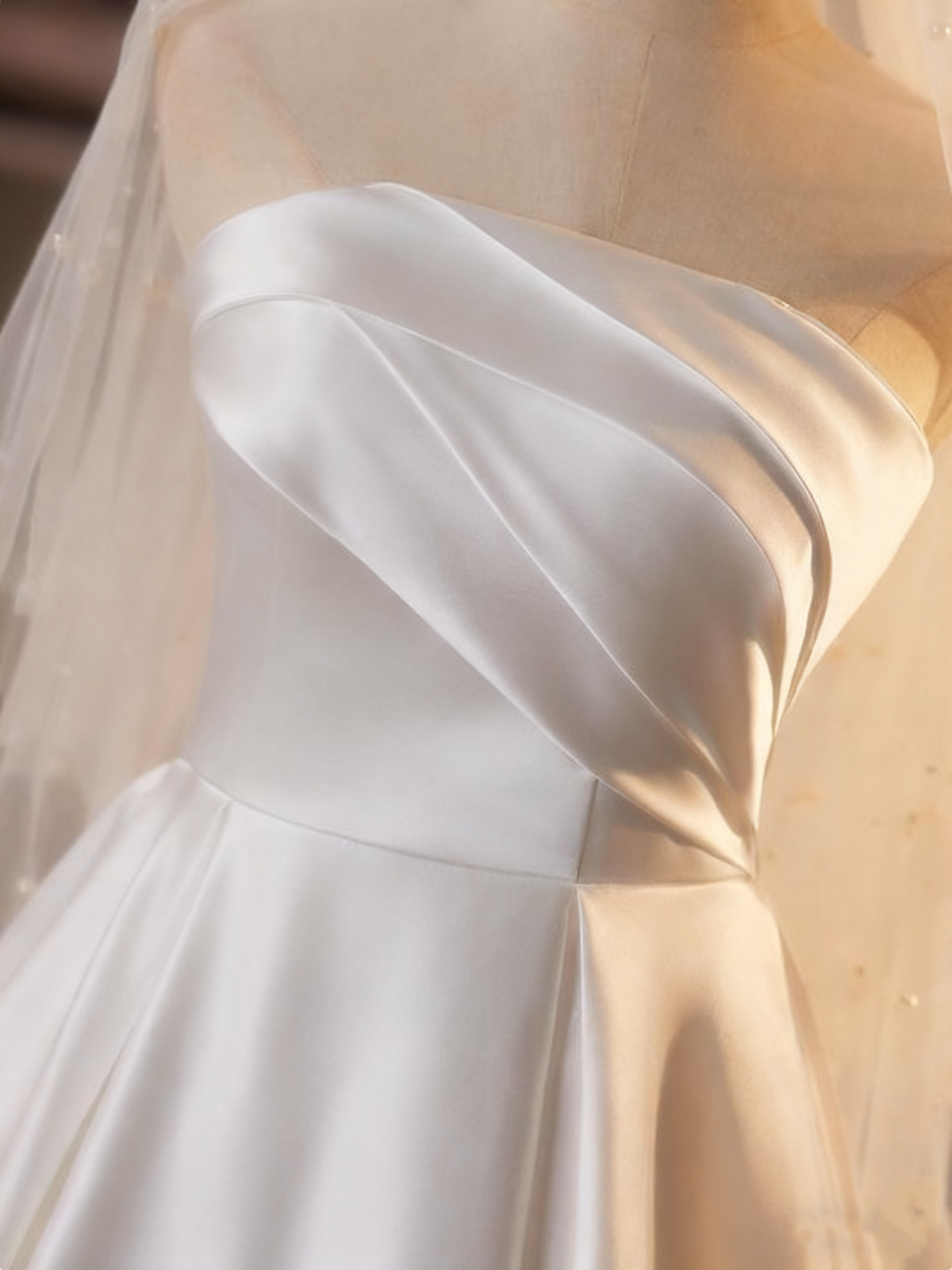 Minimalist Wedding Dress A Line Strapless Pleated Wedding Dress D3686