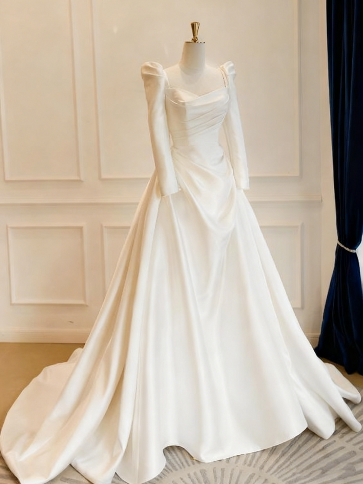 Vintage Wedding Dress Long Sleeves Pleated Wedding Dress D3812