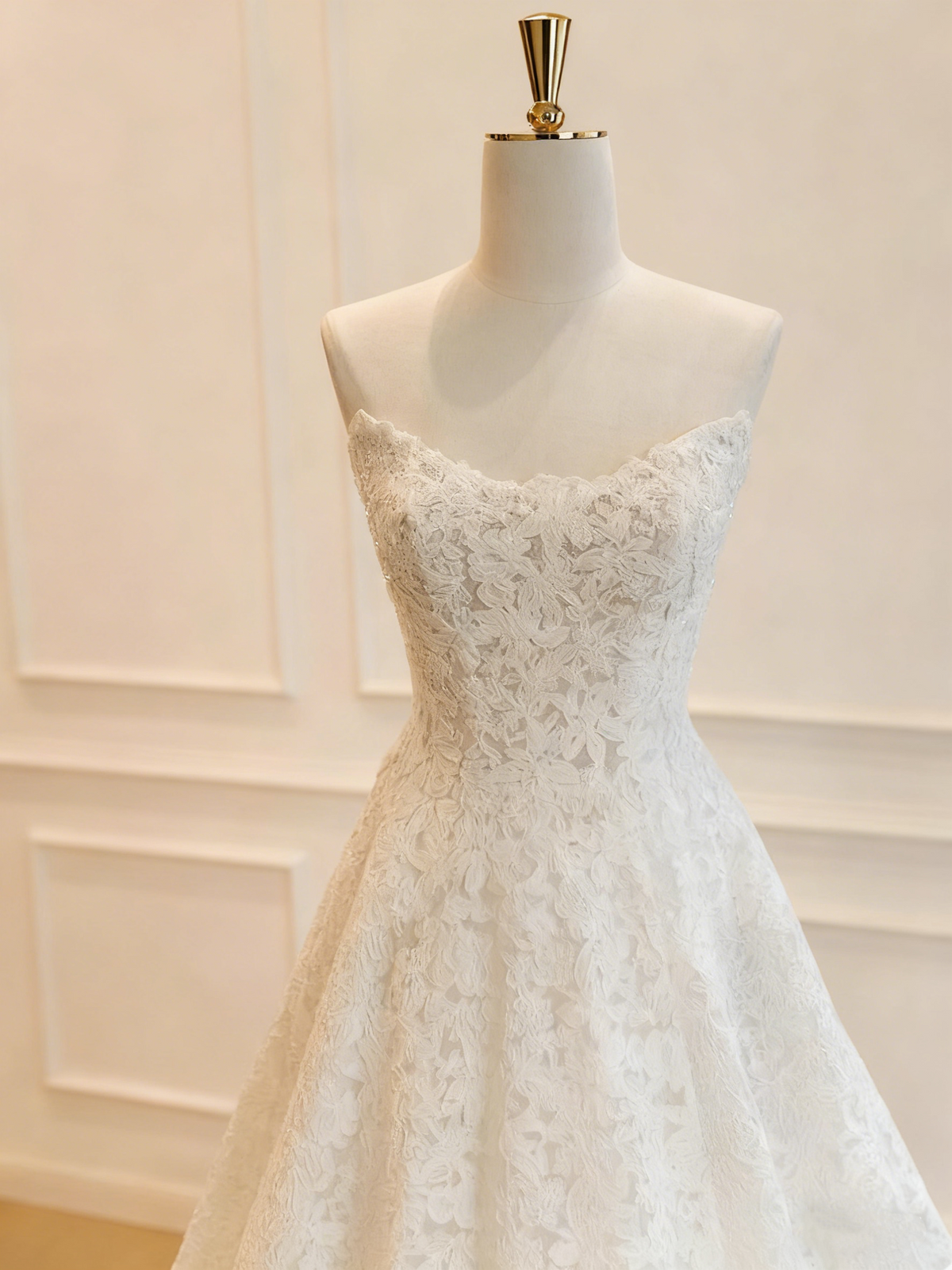 New Arrival Wedding Dress A Line Strapless Pleated Wedding Dress D3833