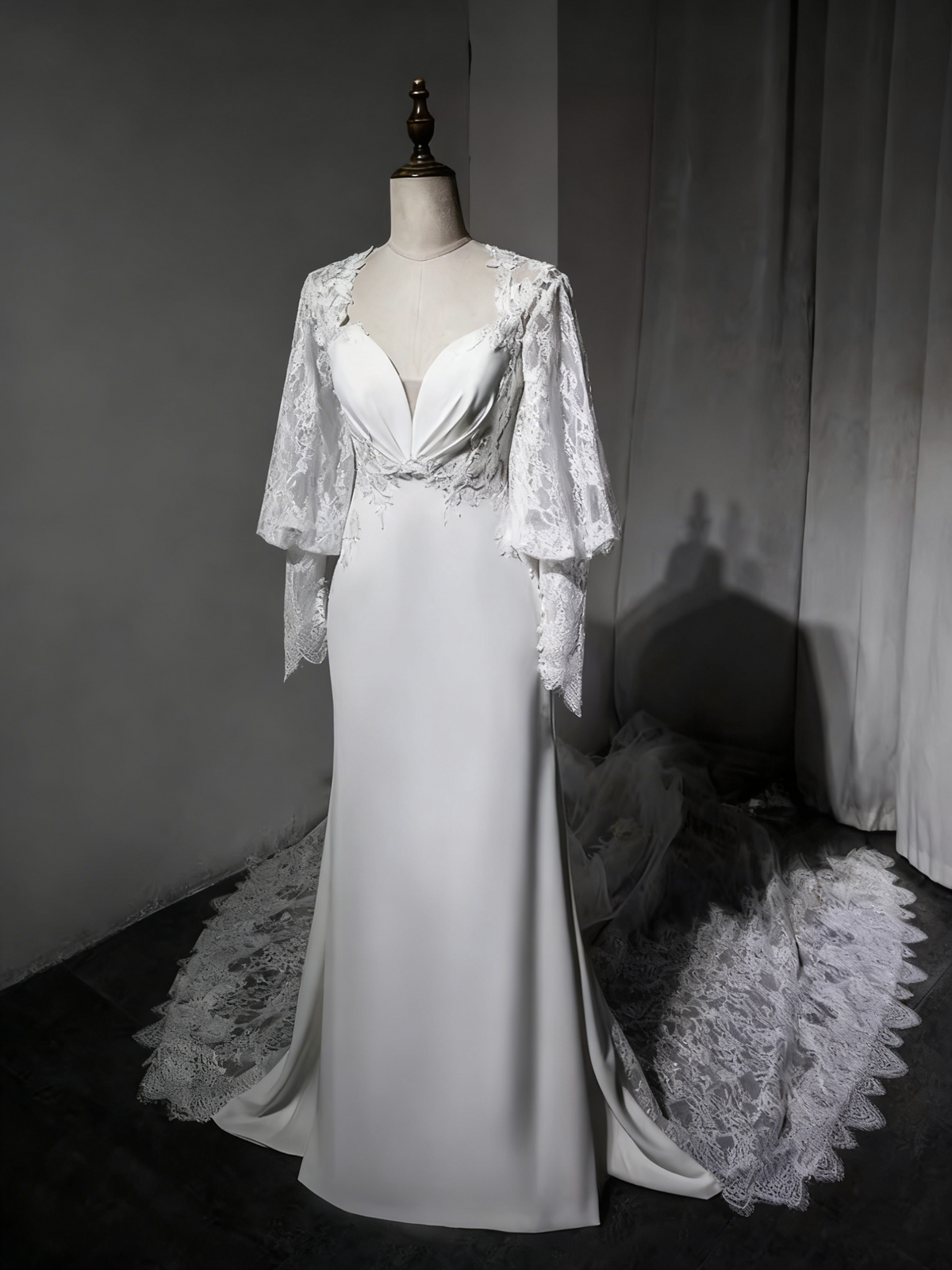 New Design Elegant Wedding Dress Sweetheart Lace Backless Wedding Dresss D3896