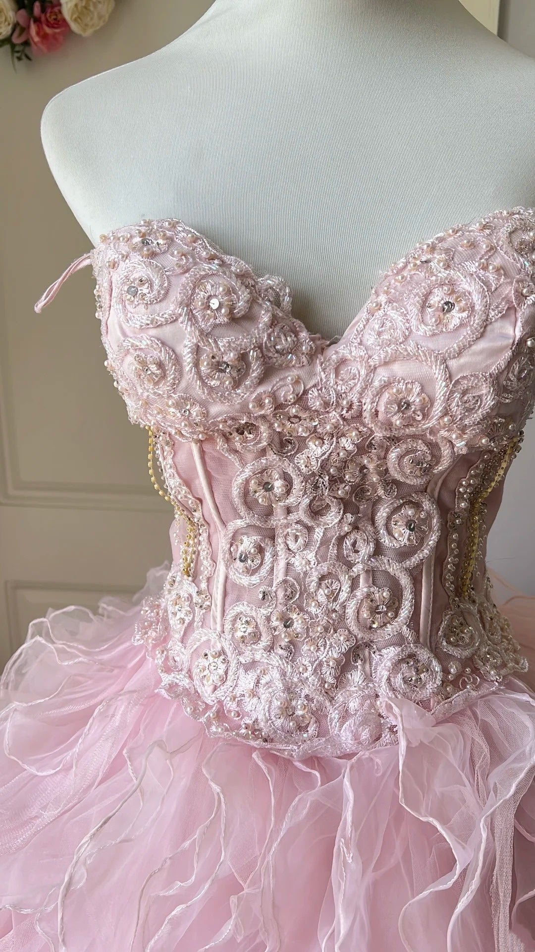 Beauty Prom Dress Sweetheart Ruffle Ball Gown Evening Dress Sweet 16 Dress Birthday Outfits D4120