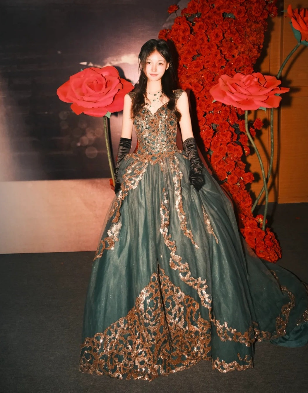 Stunning Prom Dress Sweetheart Pleated Ball Gown Evening Dress Quinceanera Dress D4159
