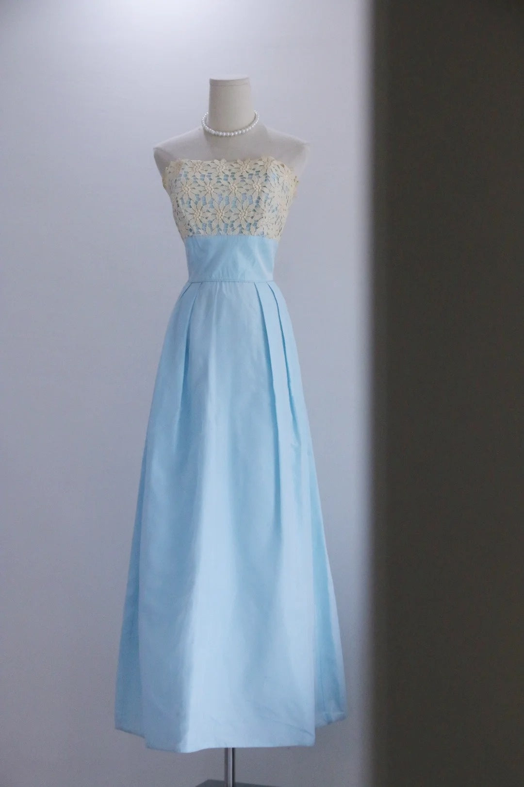 New Arrival Prom Dress Baby Bule Strapless Pleated Evening Dress Birthday Party Dress Formal Dress D4257