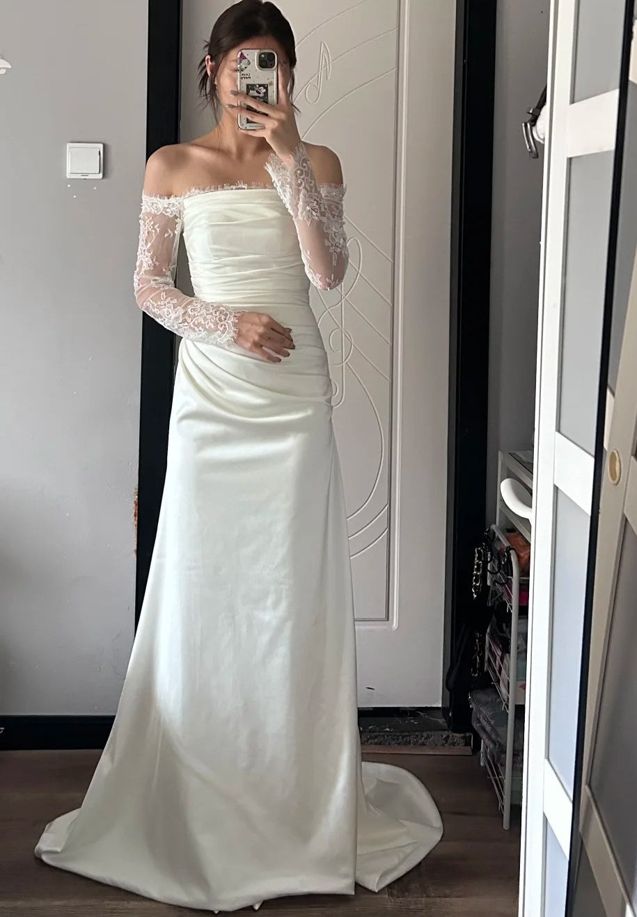 Elegant Wedding Dress Off Shoulder Pleated Long Sleeves Wedding Dress D4495