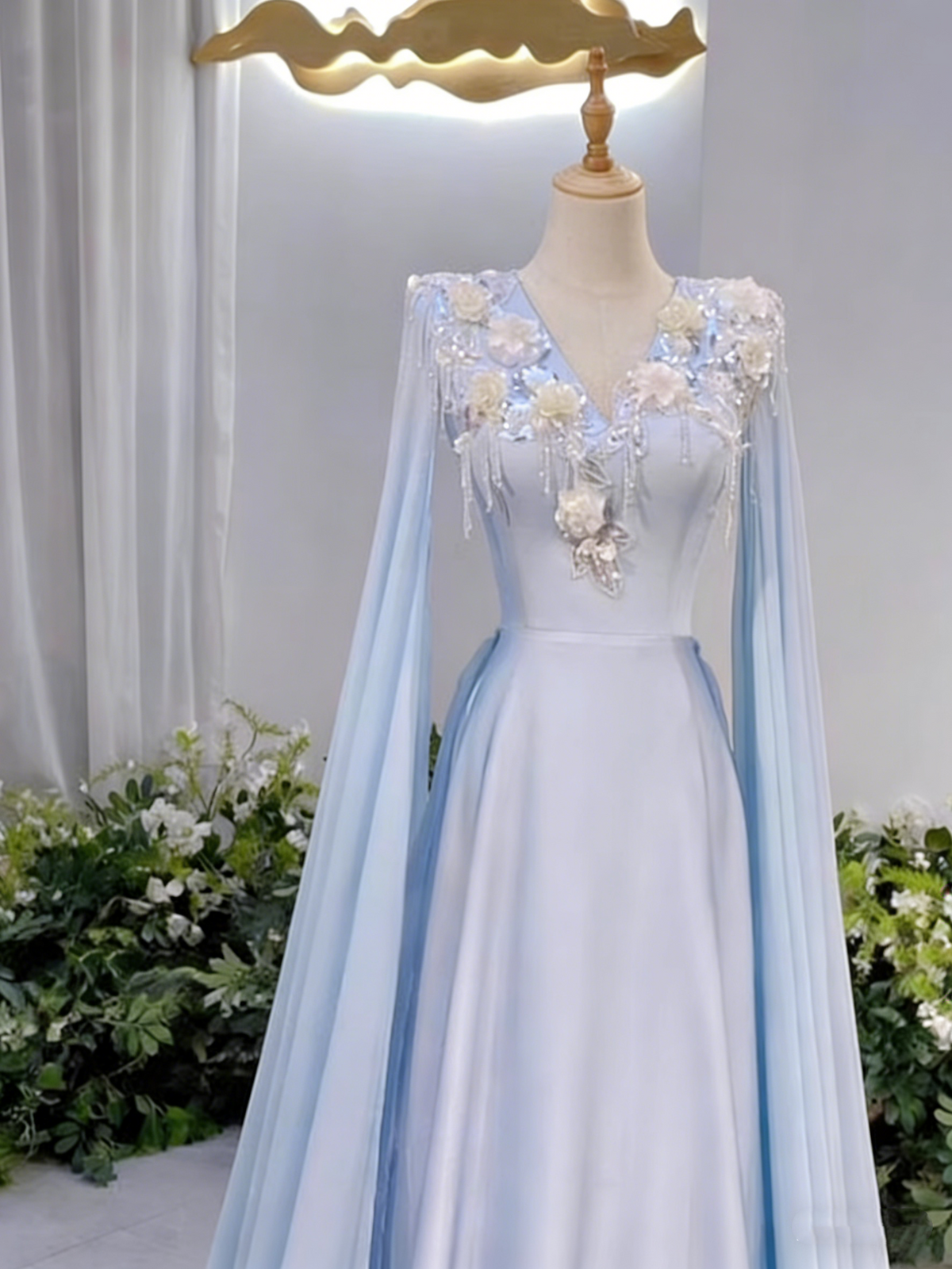 Gorgeous Prom Dress V-neck Pleated Gala Dress Evening Dress Formal Dress D4506