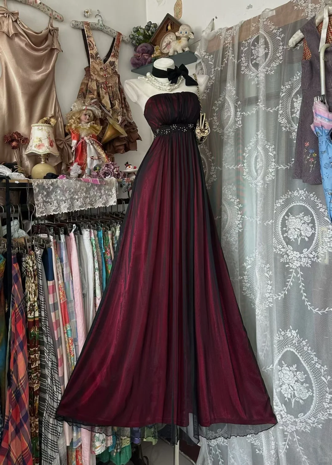 Vintage A Line Strapless Black Chiffon Red Satin Prom Dress Evening Dress Date Dress SH5851