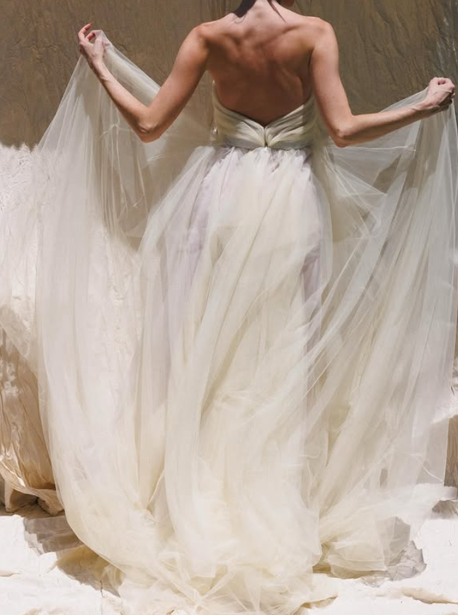 Unique Apricot A Line Sweetheart Neck Flowy Tulle Wedding Dress SH6177