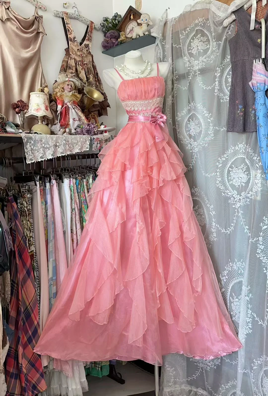 Vintage Light Pink A Line Straps Ruffle Chiffon Satin Prom Dress Evening Dress SH5690