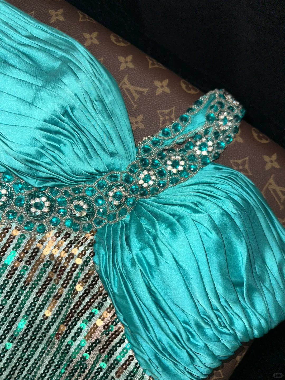 Vintage Luxurious Blue Mermaid Halter Sequin Satin Prom Dress Party Evening Dress SH5896