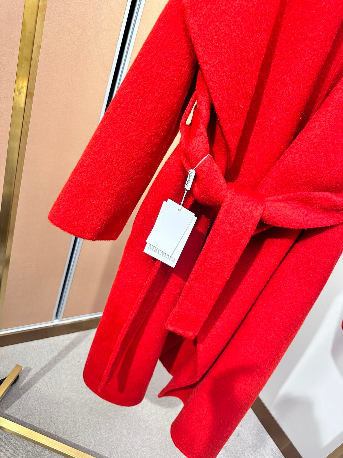 Luxury Max Wrap Coat 001