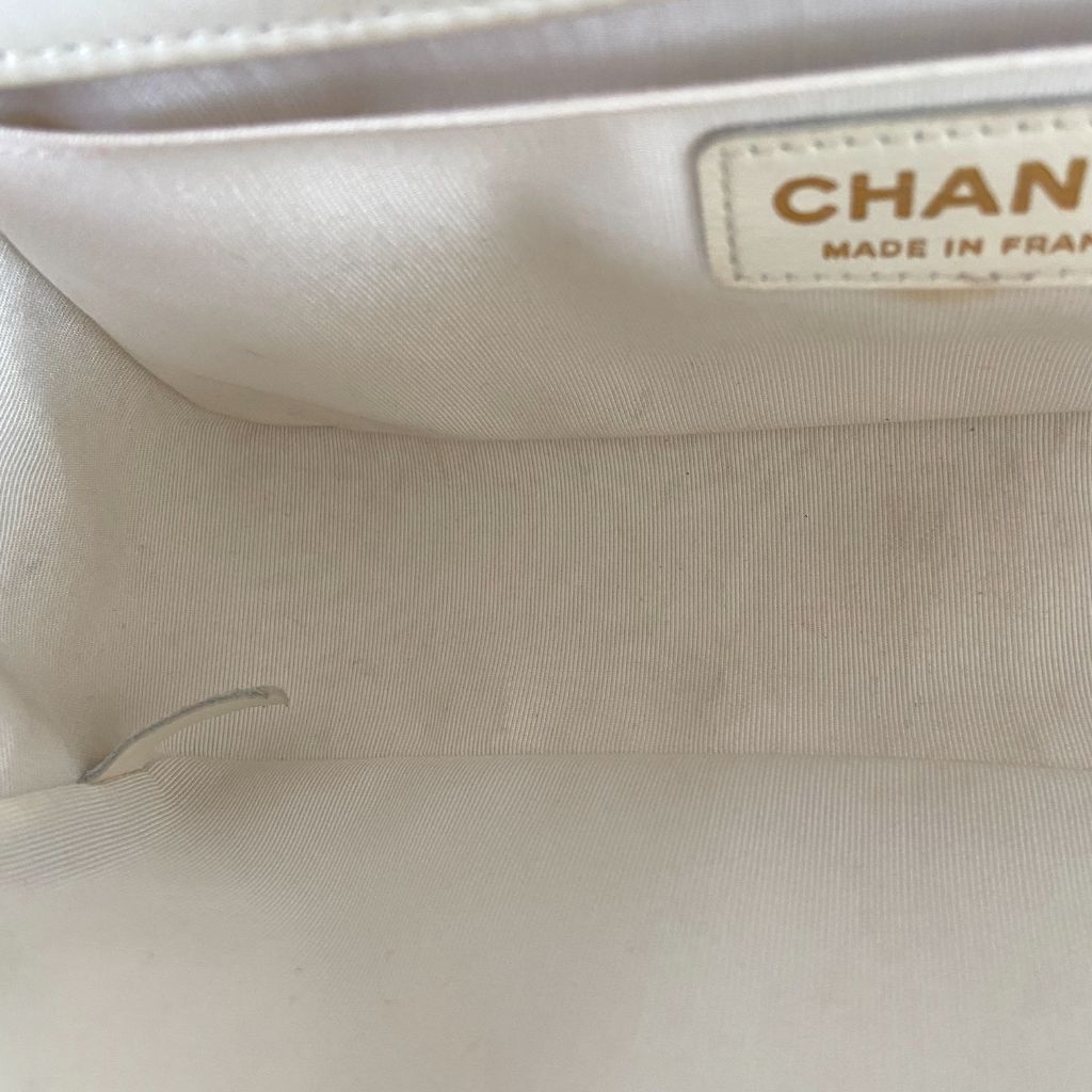 Chanel White/Gold Woven Leather Small Reverso Boy Flap Bag