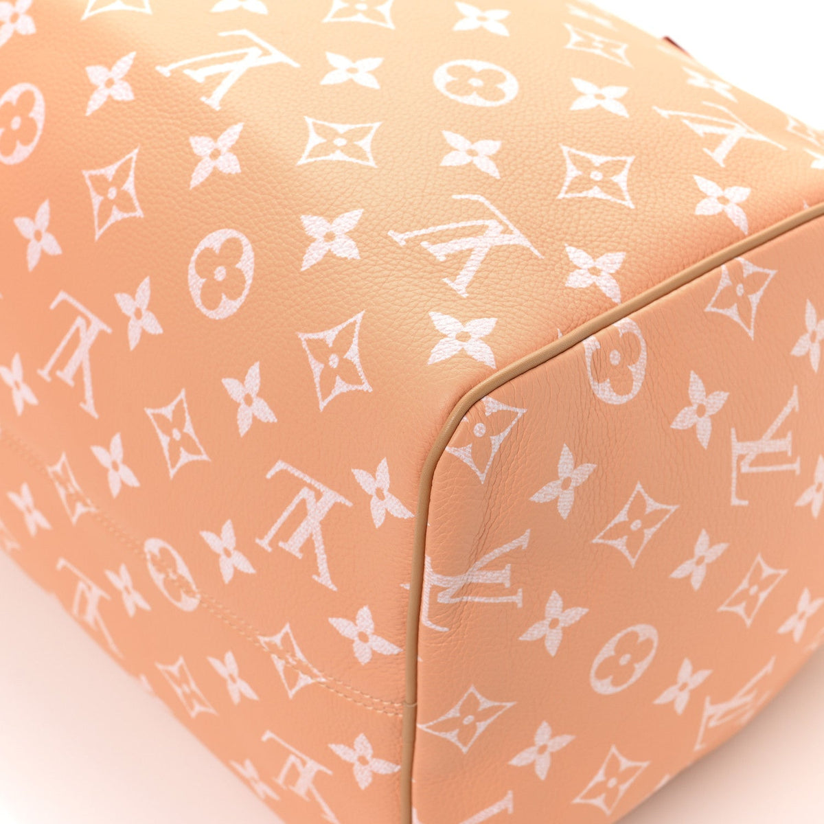 Calfskin Monogram Speedy P9 Bandouliere 40 Summer Peach