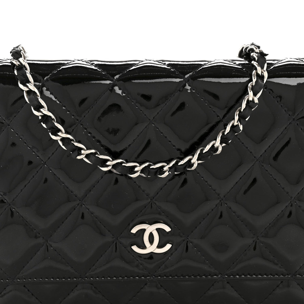 Patent Quilted Wallet On Chain WOC Black