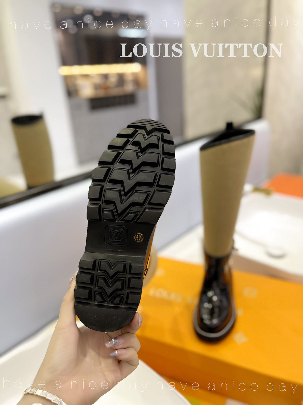 Premium LUV BOOTS 028
