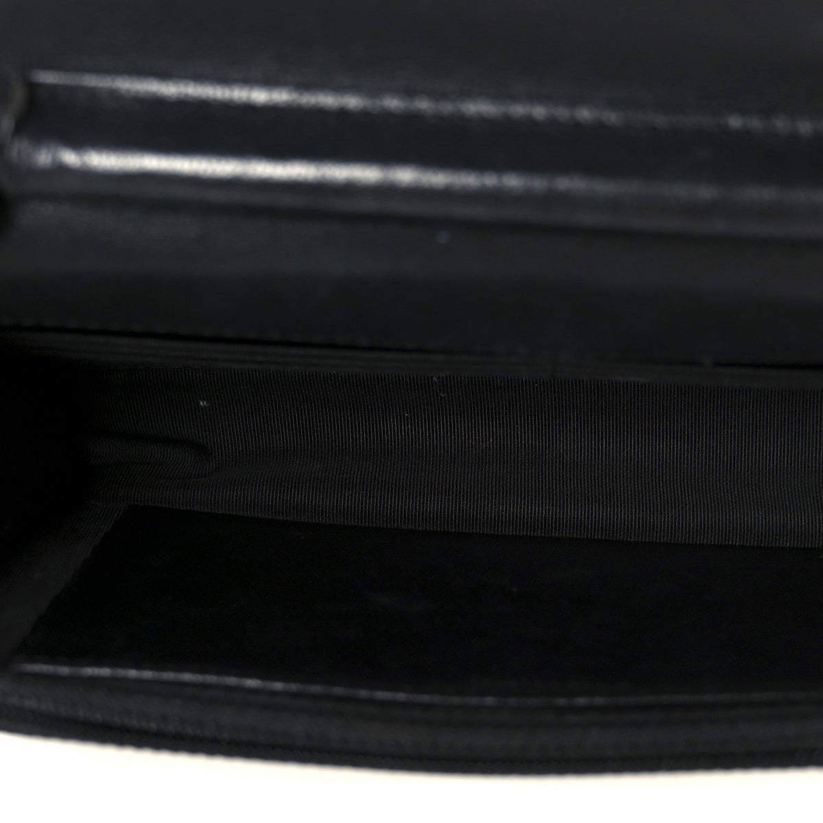Sheepskin Chevron Reissue Wallet On Chain WOC So Black