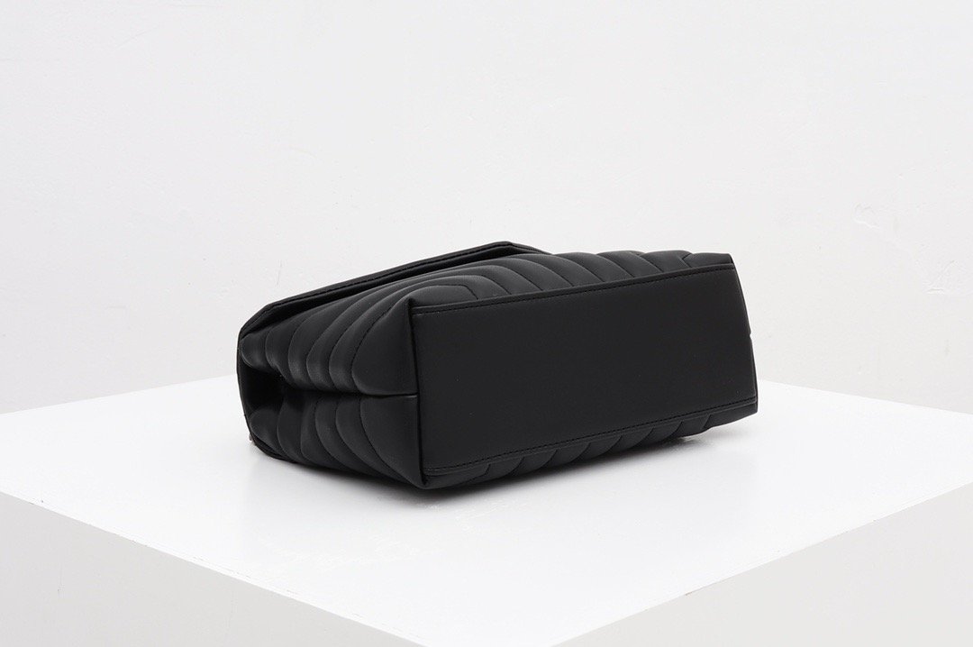 Saint Laurent Women Loulou Small in Quilted