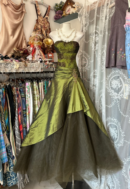 Vintage Green A Line Sweetheart Neck Beaded Satin Prom Dress Evening Dress SH5249