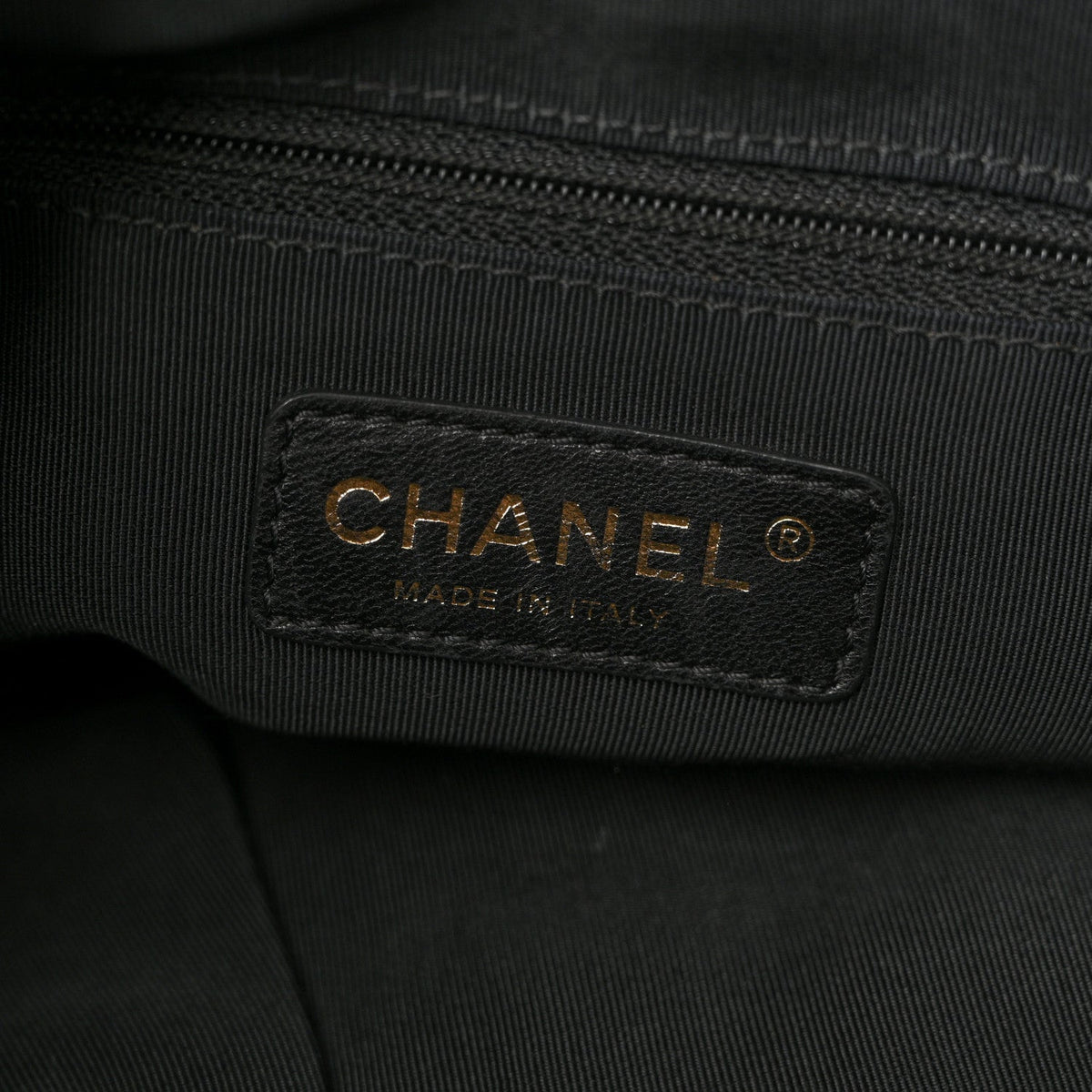 Calfskin Quilted Large Chain Me Hobo Black