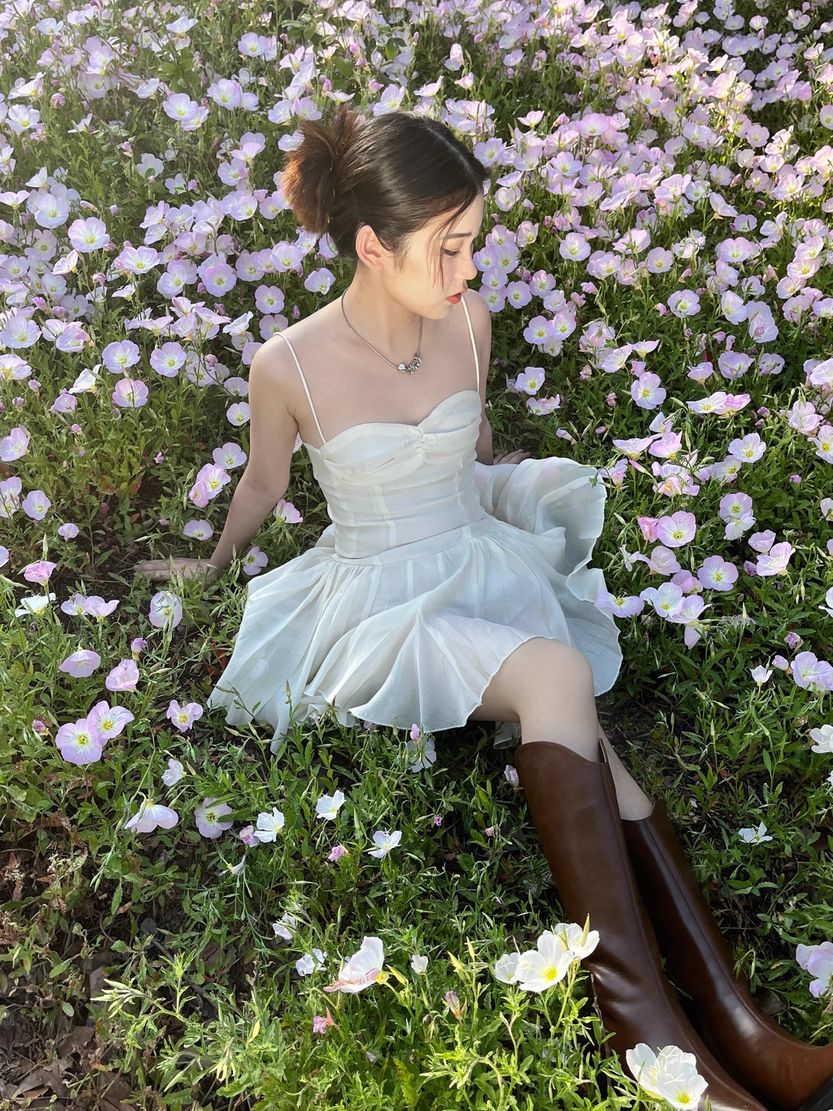 New Fashion White Sweetheart Spaghetti Strap Ruffled Hem Design Summer Party Dress, D1436