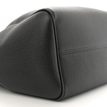 Calfskin Cuir Small Triomphe Cabas Drawstring Black