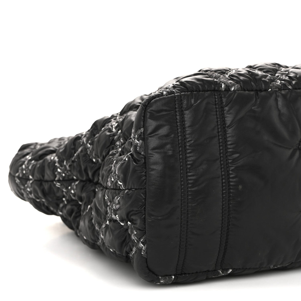 Nylon Quilted Tweed Stitch Bubble Tote Black