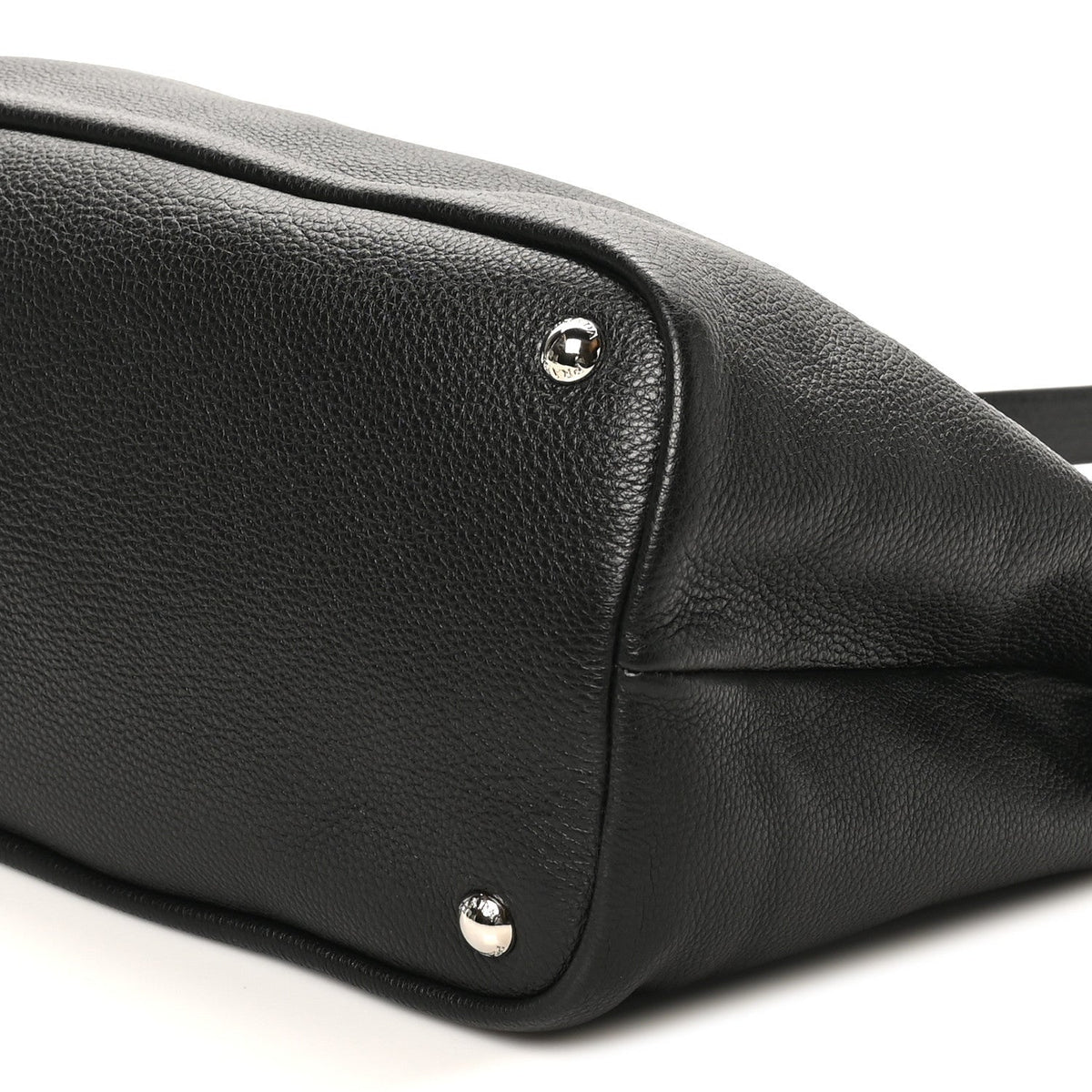 Vitello Daino Hobo Black