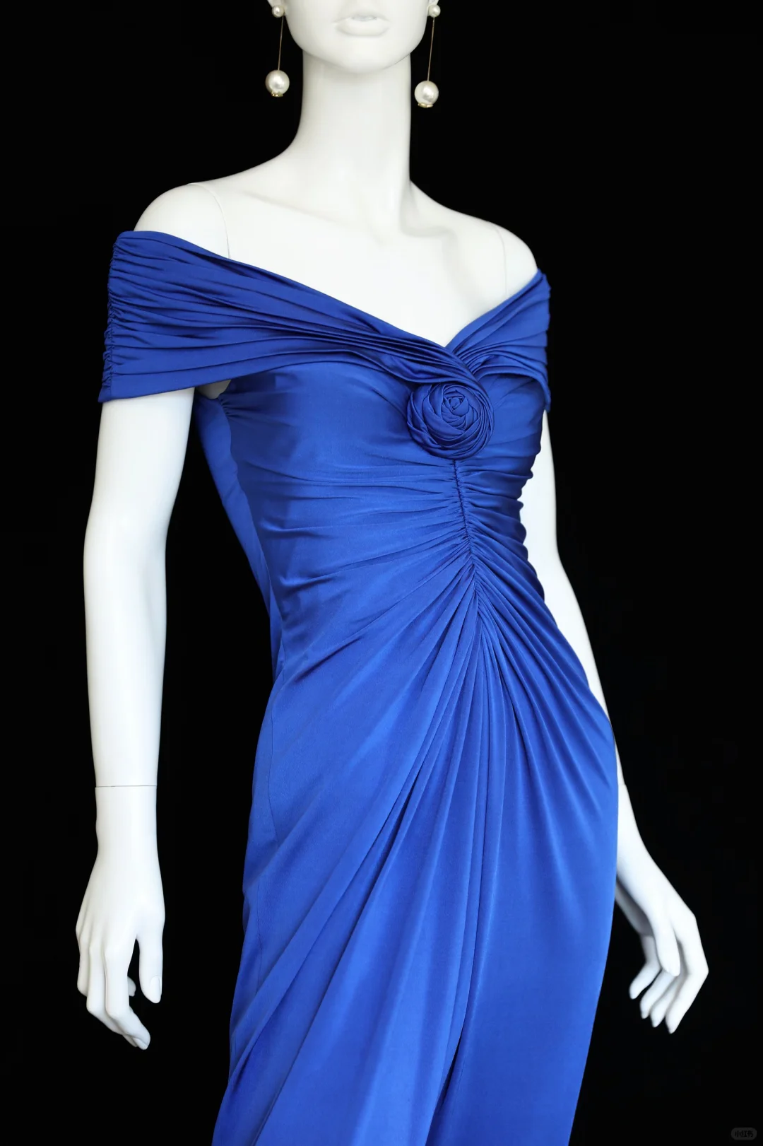 Vintage Blue A Line Off the Shoulder Pleated Satin Prom Dress Evening Dress SH5128