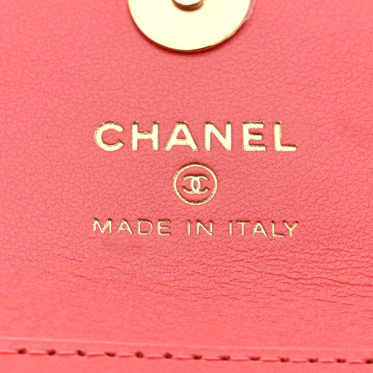 Shiny Lambskin Quilted Card Holder On Chain Pink