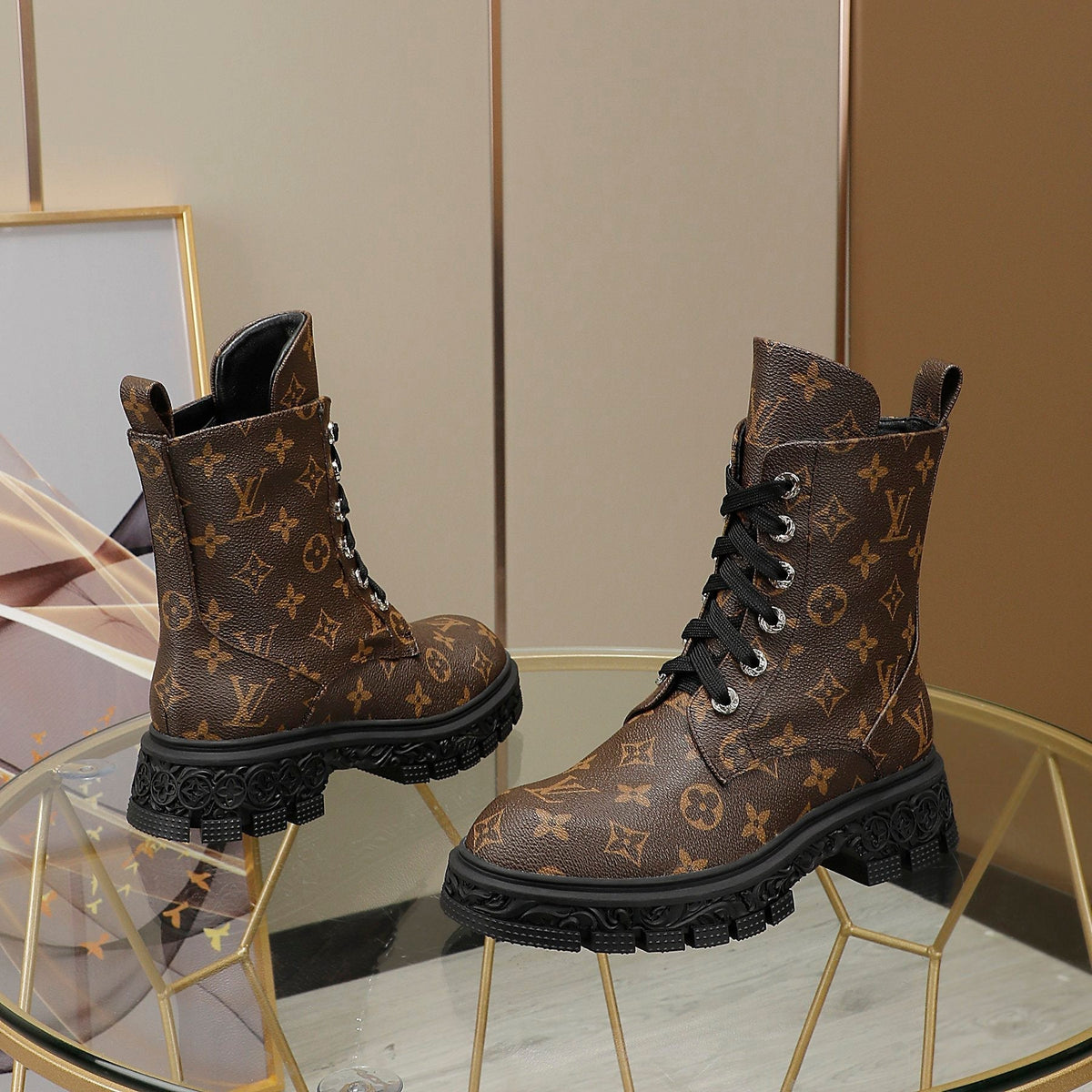 Premium LUV BOOTS 039