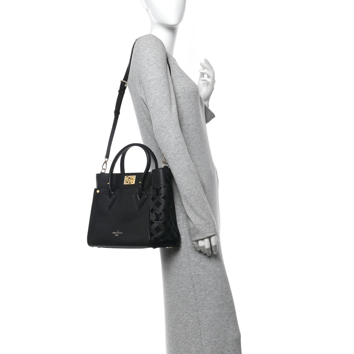 Calfskin Monogram Tufting On My Side Black