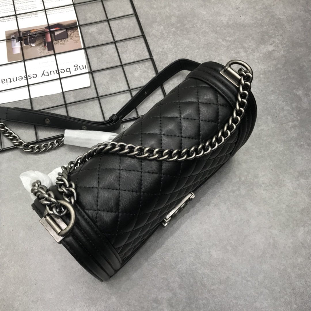 CHANEL Boy Chanel