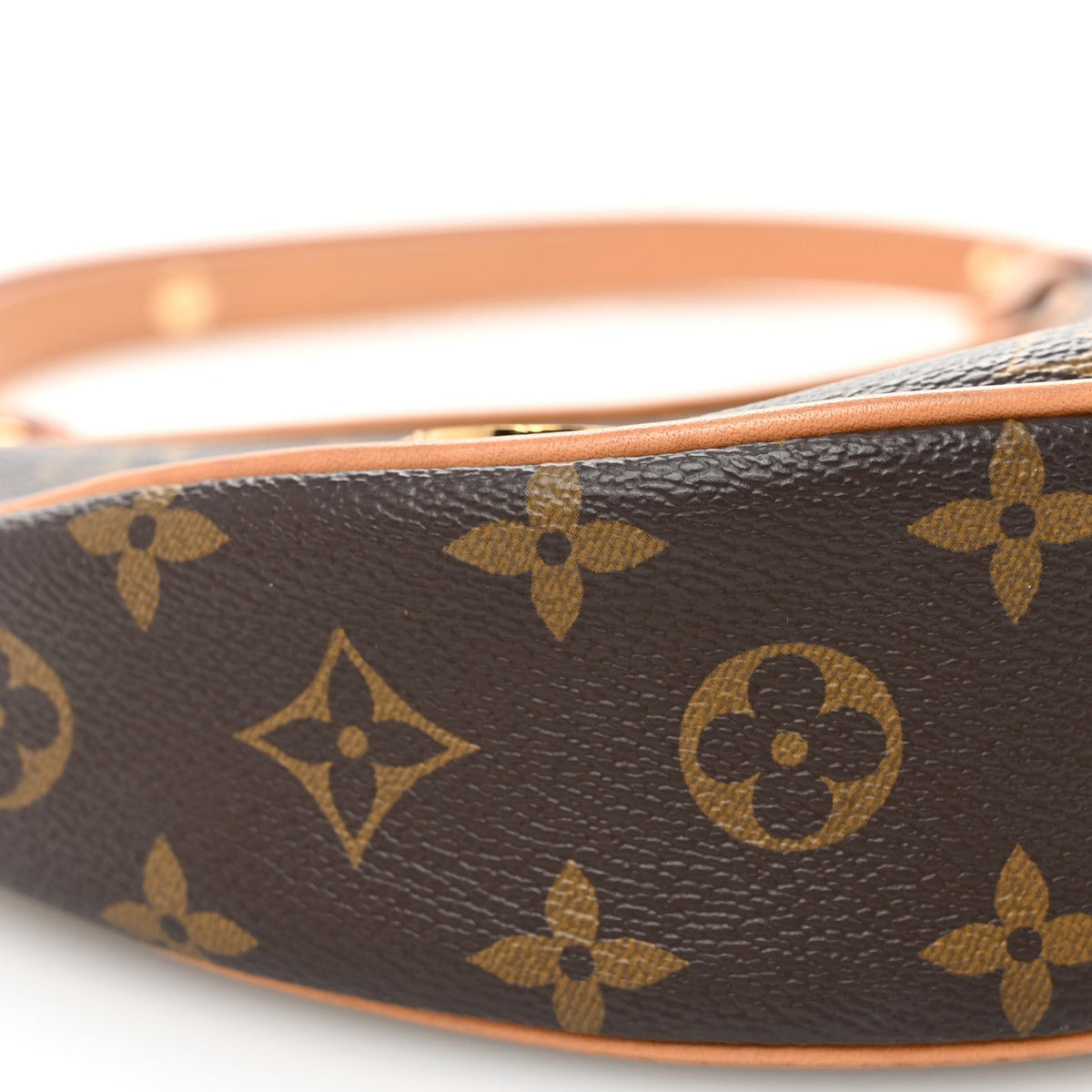 Monogram Loop